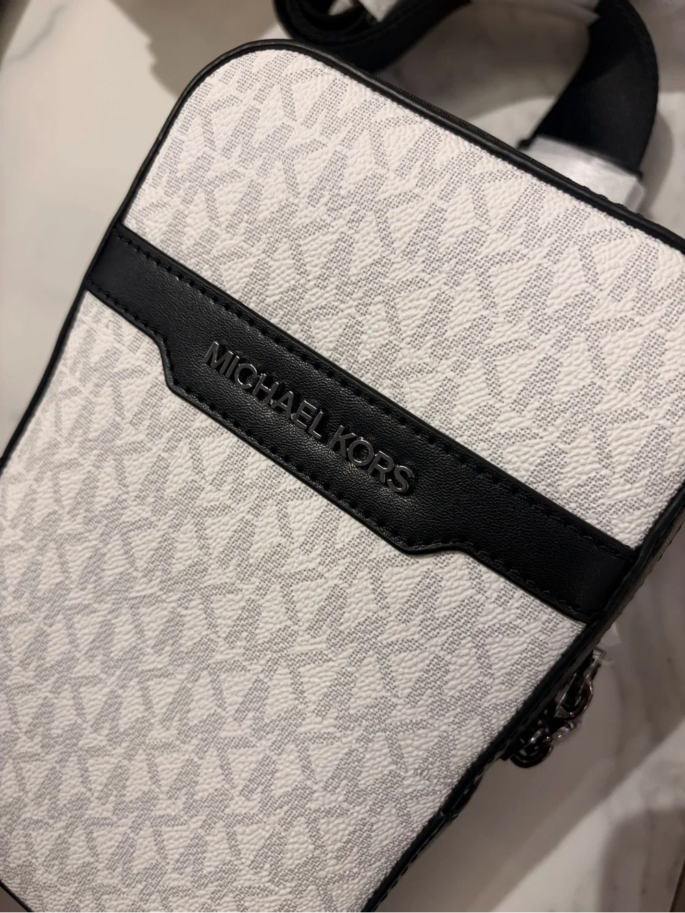 Michael Kors Cooper Medium KORS Logo Sling Pack NWT cream white